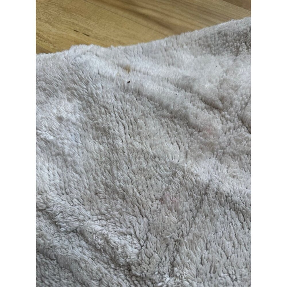 Plush Diamond Pattern Bath Mat - Picture 11 of 12